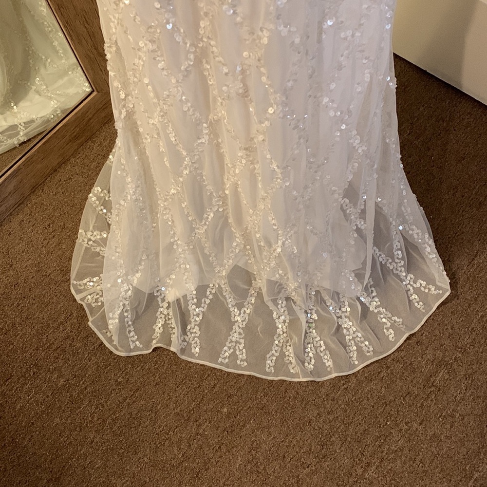Mac Duggal White Beaded V-Neck Maxi Dress - Picture 7 of 14